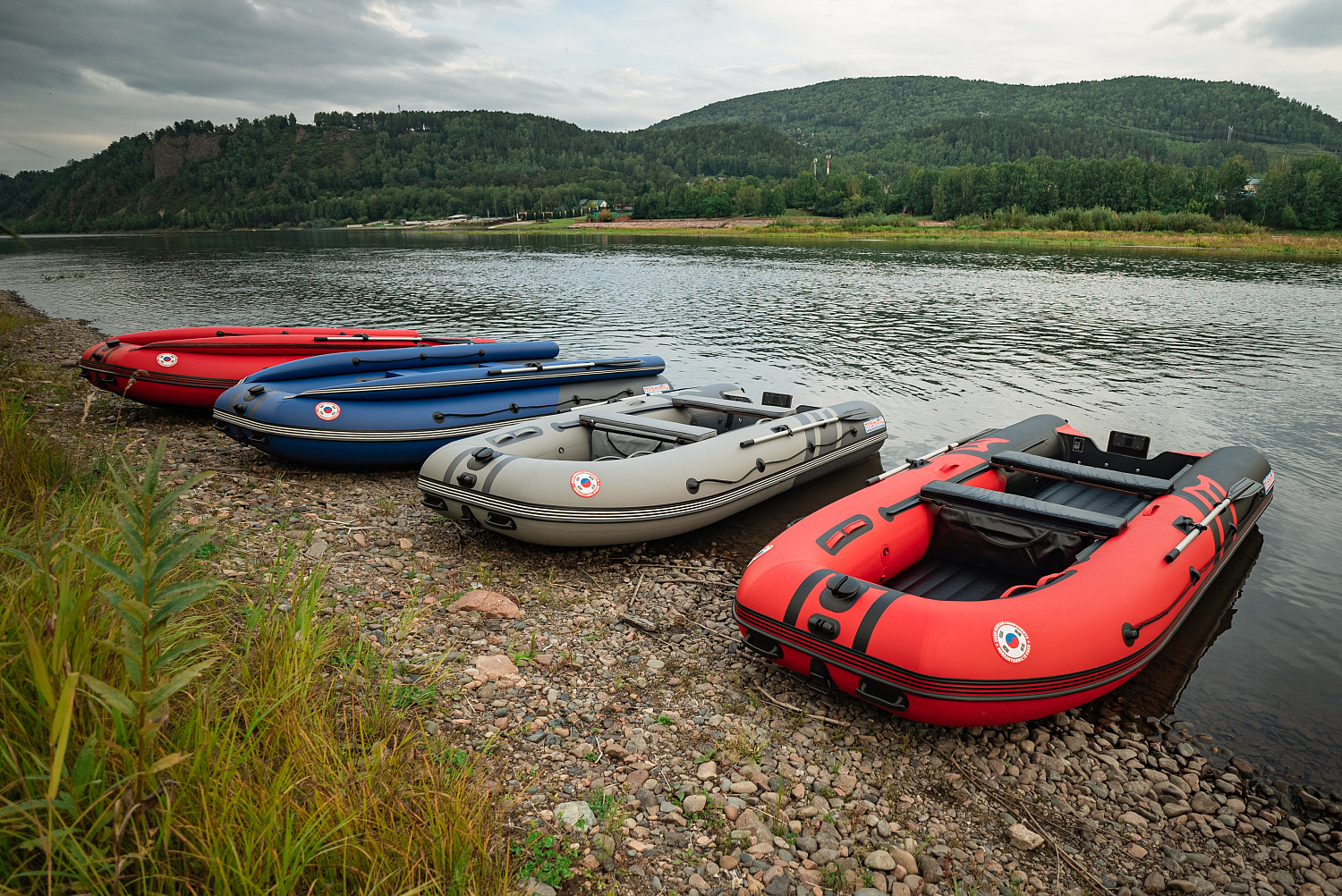 Лодка MISHIMO RIVER FJET PRO 400 под водомет в Омске