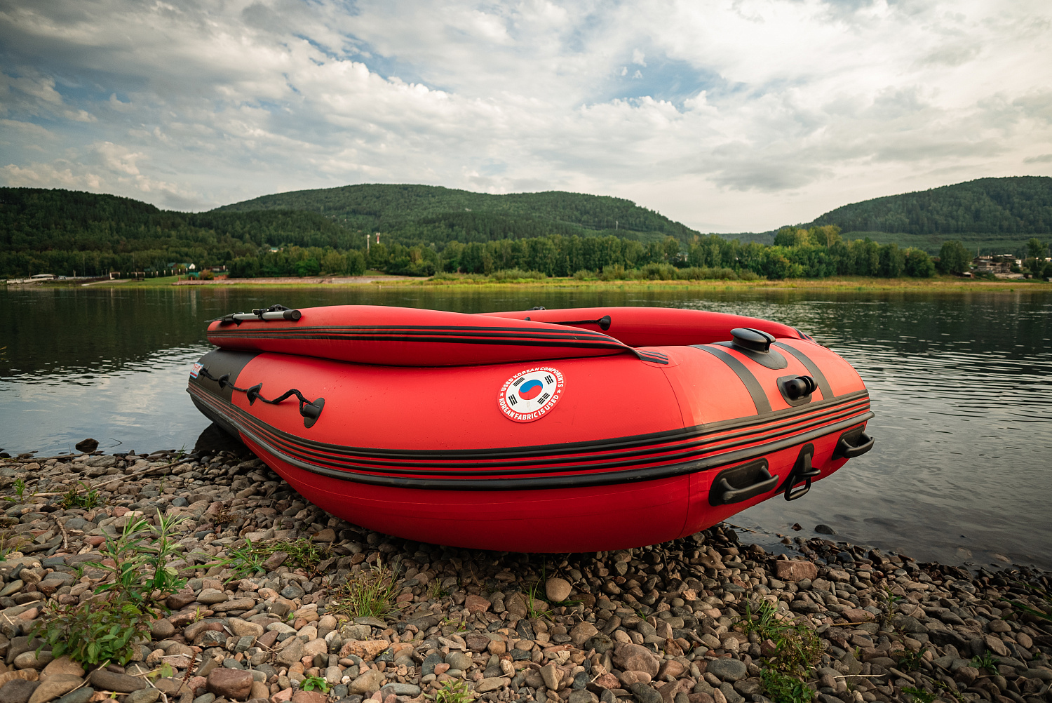 Лодка MISHIMO RIVER FJET PRO 400 под водомет в Омске