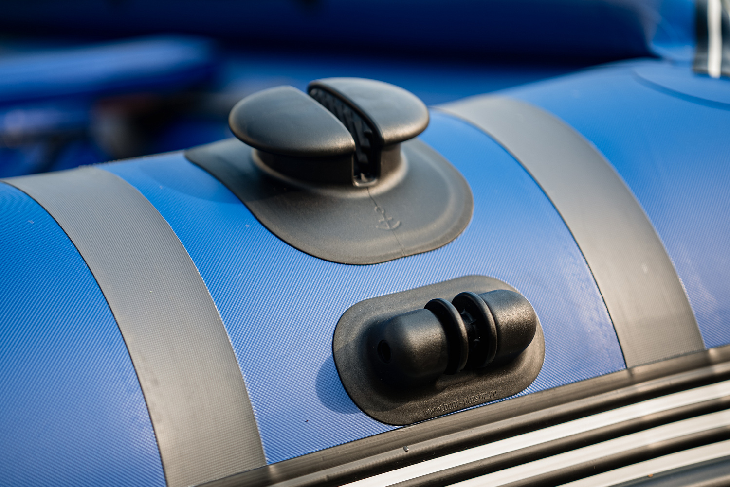 Лодка MISHIMO RIVER FJET PRO 400 под водомет в Омске