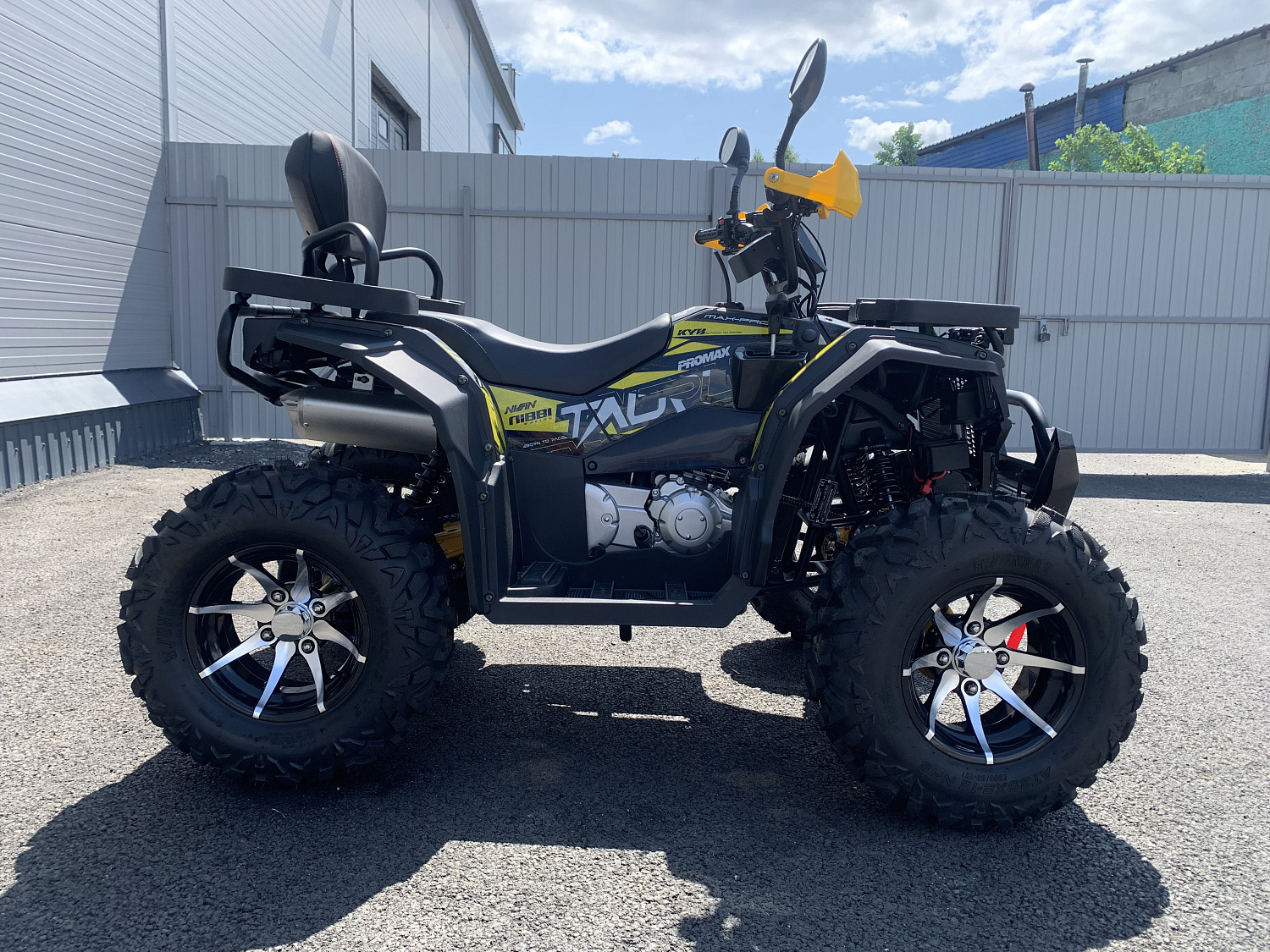 Квадроцикл PROMAX TAURUS 300 MAX-PRO в Омске