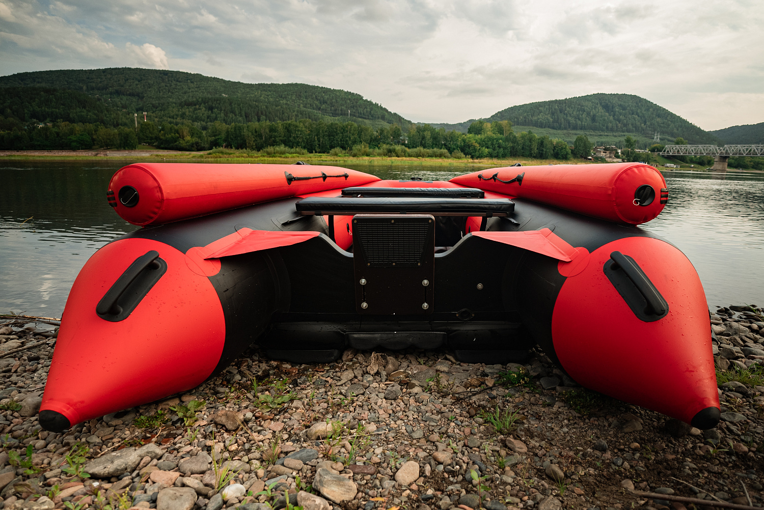 Лодка MISHIMO RIVER FJET PRO 400 под водомет в Омске