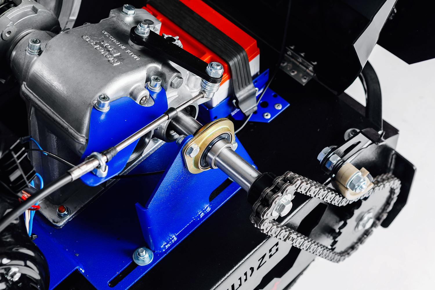 МОТОБУКСИРОВЩИК IKUDZO LONG 2.0 1700/500 EKR19 в Омске